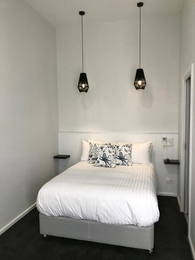 Myrtleford Hotel Esterno foto